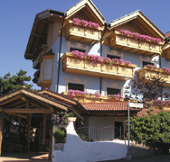 3 Hotel Miravalle